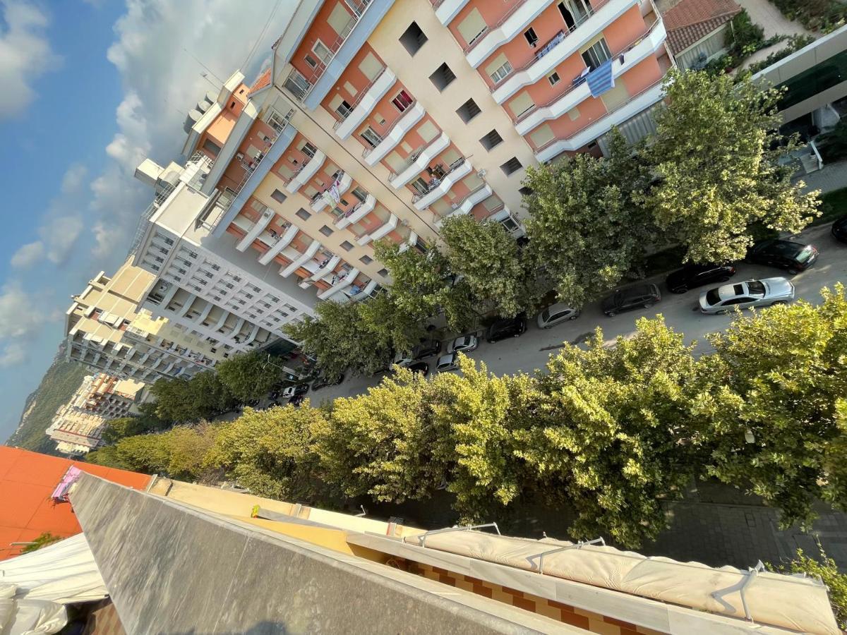 Venus - Cozy Apt With Terrace วญอเรอ ภายนอก รูปภาพ