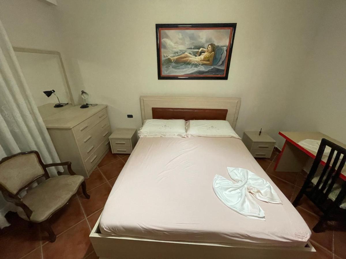 Venus - Cozy Apt With Terrace วญอเรอ ภายนอก รูปภาพ