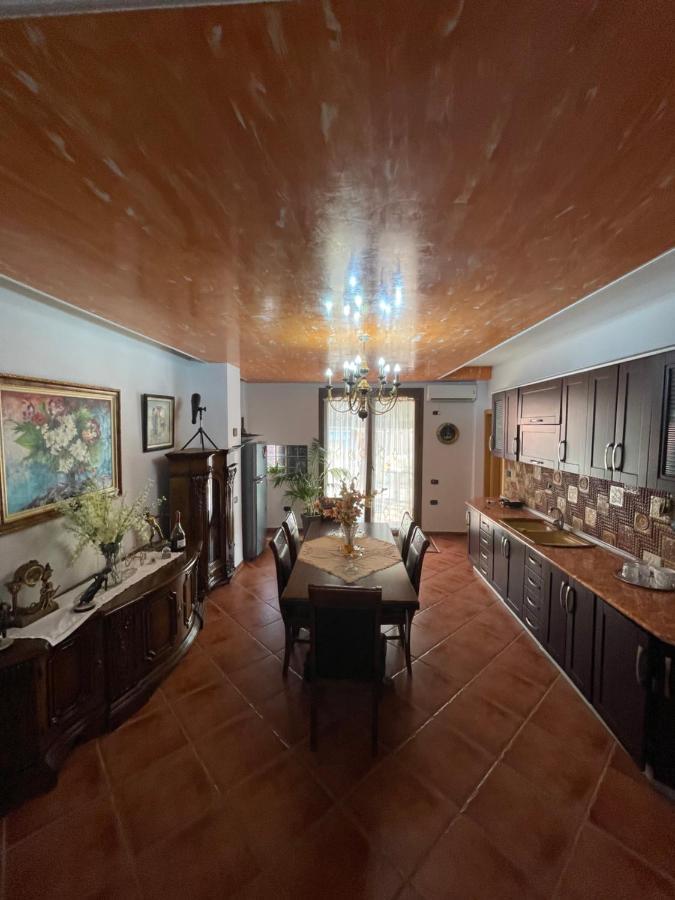 Venus - Cozy Apt With Terrace วญอเรอ ภายนอก รูปภาพ