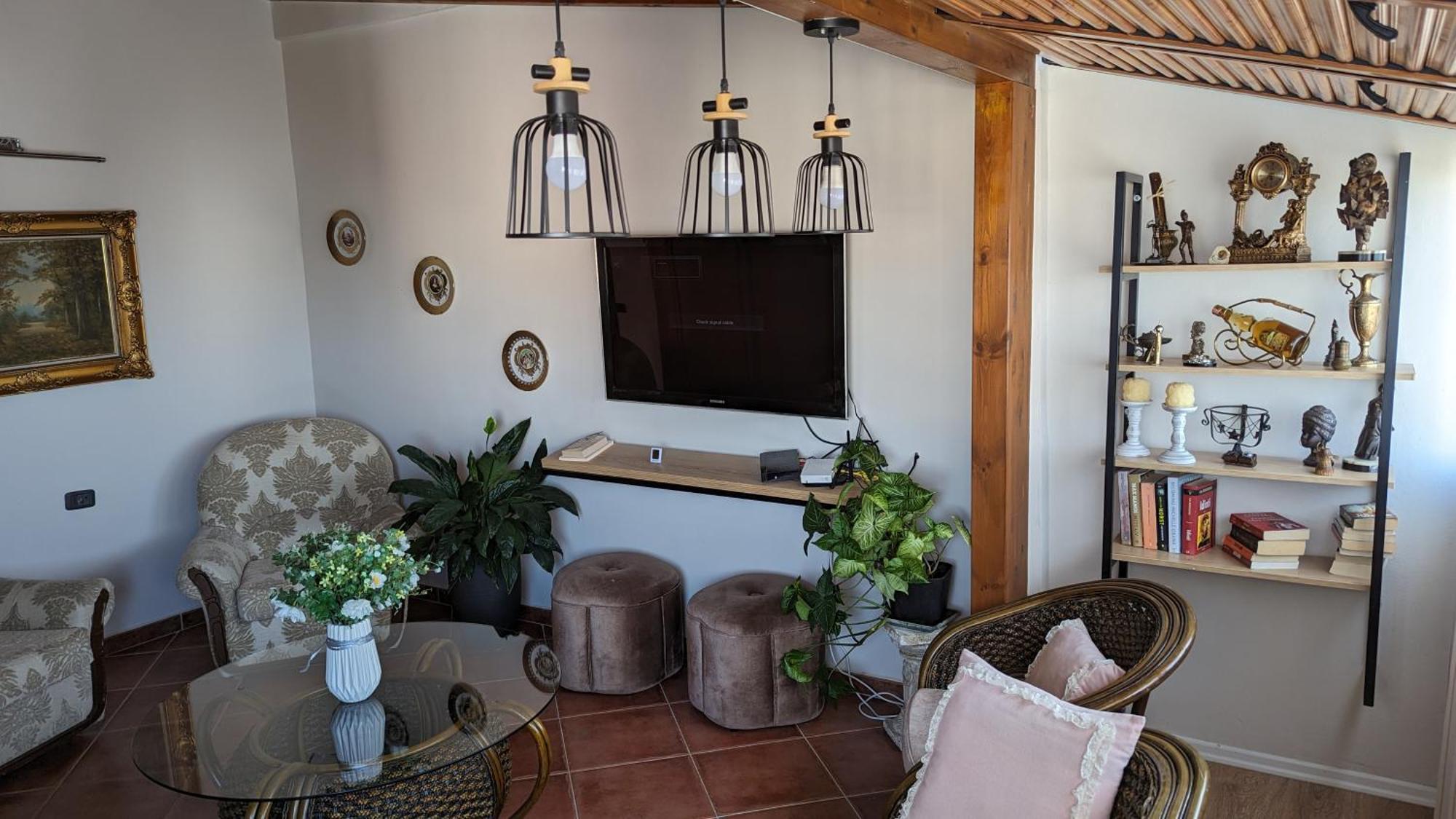 Venus - Cozy Apt With Terrace วญอเรอ ภายนอก รูปภาพ